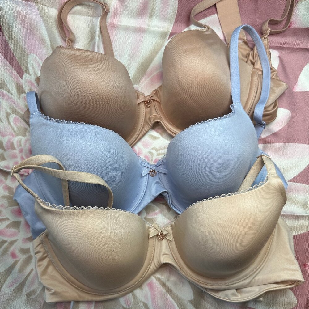 3 - NWOT Victoria Secret Body by Victoria Lightly Lined Lace-Cup Demi Bra